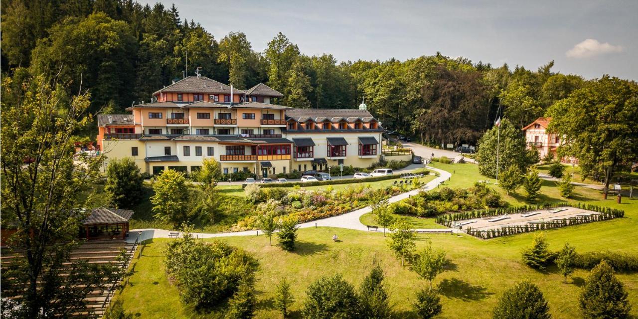 Hotel Studanka Rychnov nad Kneznou Bagian luar foto