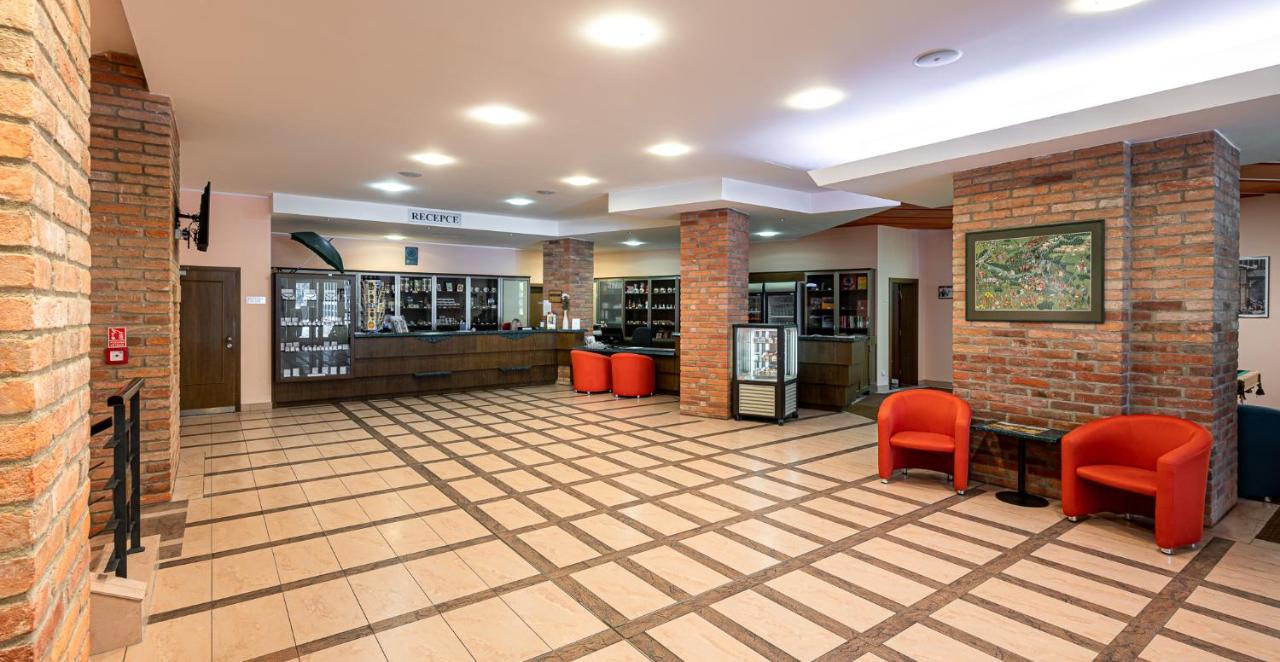 Hotel Studanka Rychnov nad Kneznou Bagian luar foto