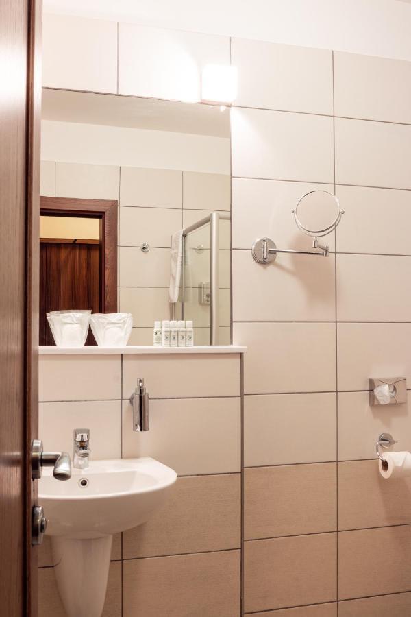 Hotel Studanka Rychnov nad Kneznou Bagian luar foto