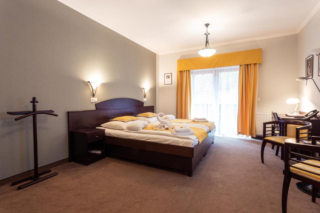 Hotel Studanka Rychnov nad Kneznou Bagian luar foto