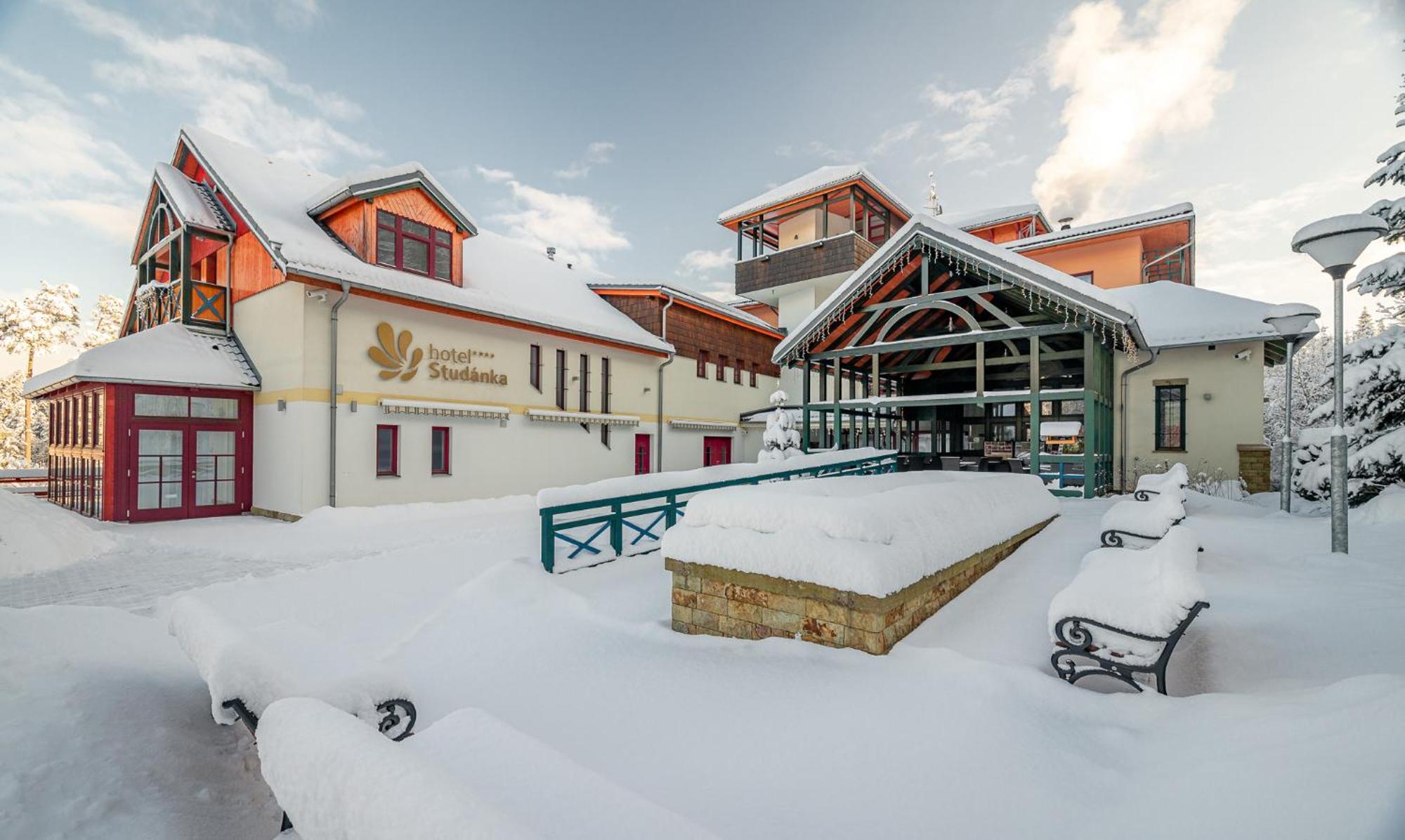 Hotel Studanka Rychnov nad Kneznou Bagian luar foto